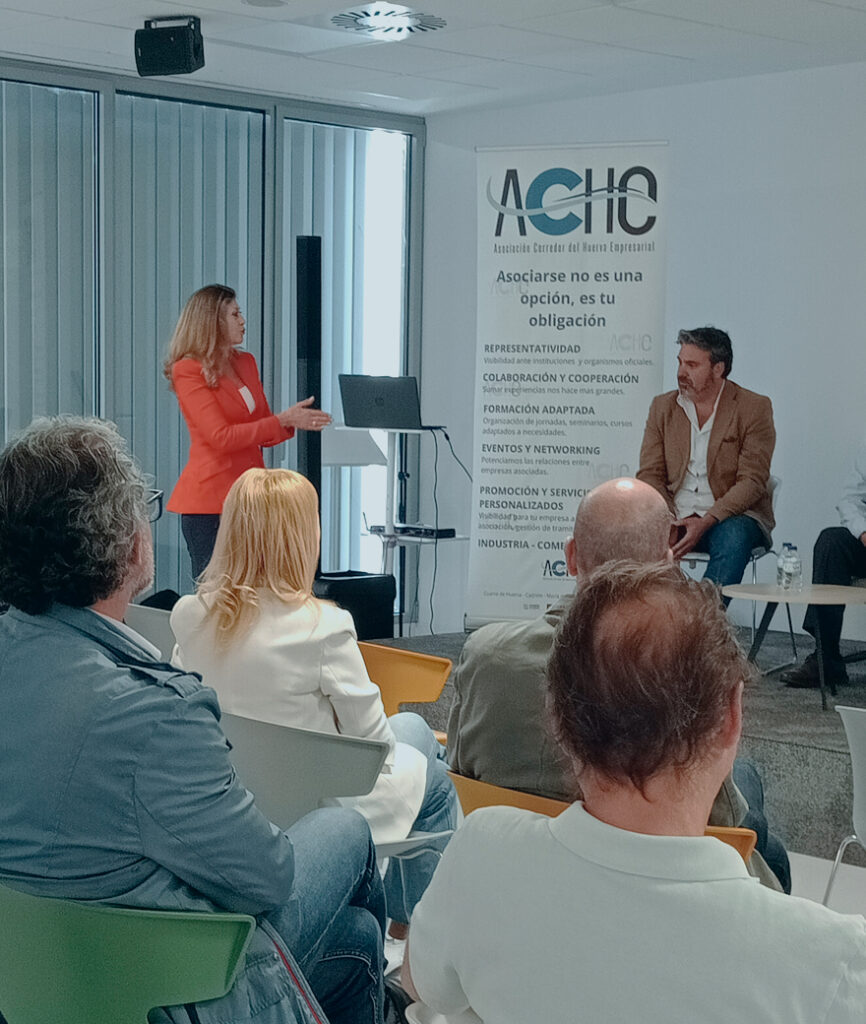 Acto de la Asociación Empresarial del Corredor del Huerva con Mariano Barbed y Olga Dumall